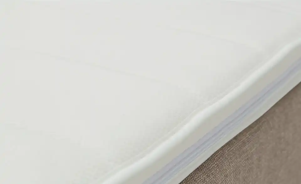 Boxspringbett Baron mit Bettkasten und Topper, Detailansicht