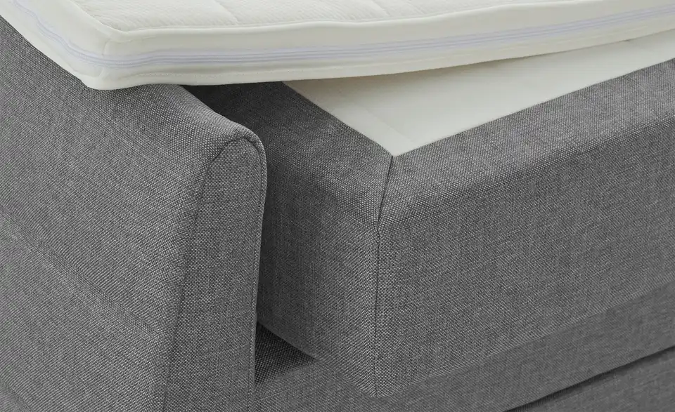 Boxspringbett Baron mit Bettkasten und Topper, Detailansicht