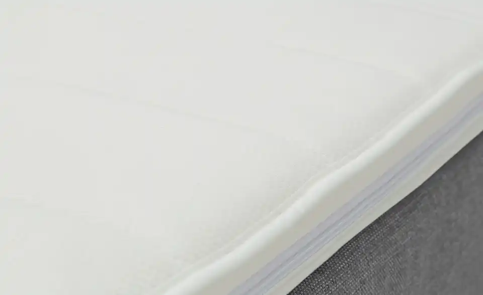 Boxspringbett Baron mit Bettkasten und Topper, Detailansicht