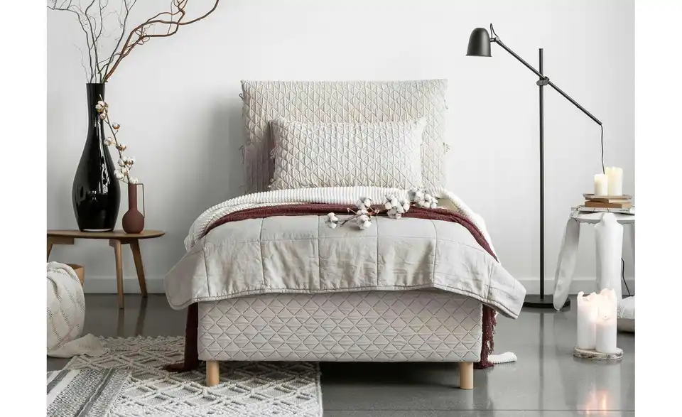 Miuform Polsterbett Sleepy Luna gemustert, in Wohnsituation