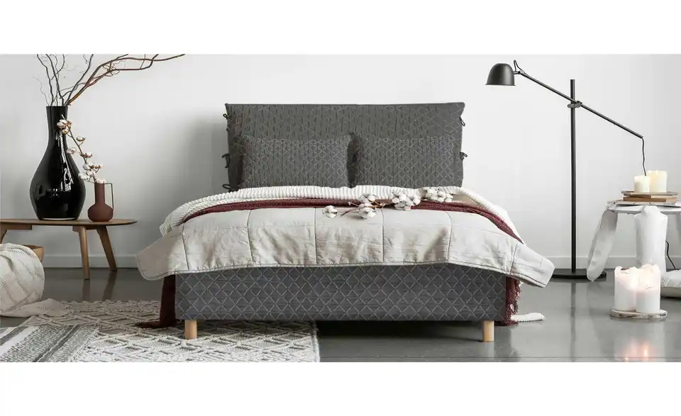 Miuform Polsterbett Sleepy Luna gemustert, in Wohnsituation