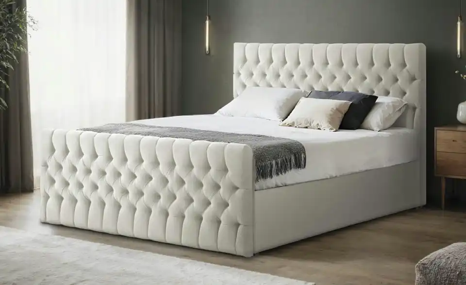 Boxbett Belek King mit Bettkasten und Fußteil, in Wohnsituation