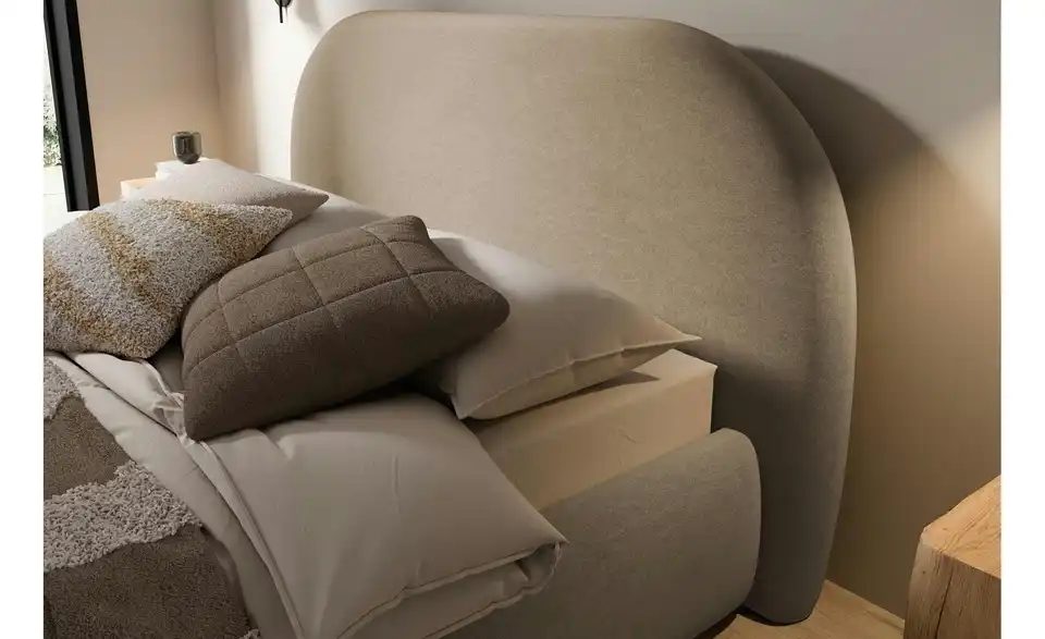 Selsey Polsterbett Ovo mit Bettkasten, in Wohnsituation