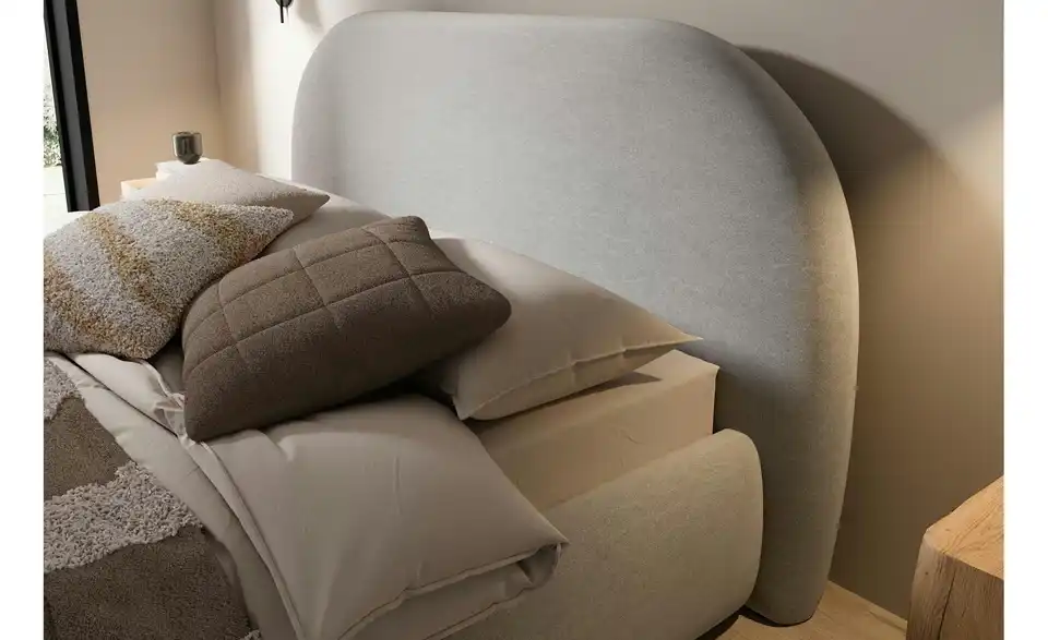 Selsey Polsterbett Ovo mit Bettkasten, in Wohnsituation