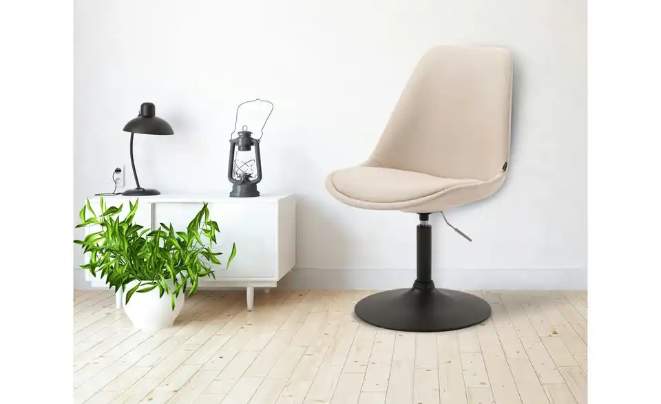 Drehstuhl Maverick drehbar, in Wohnsituation