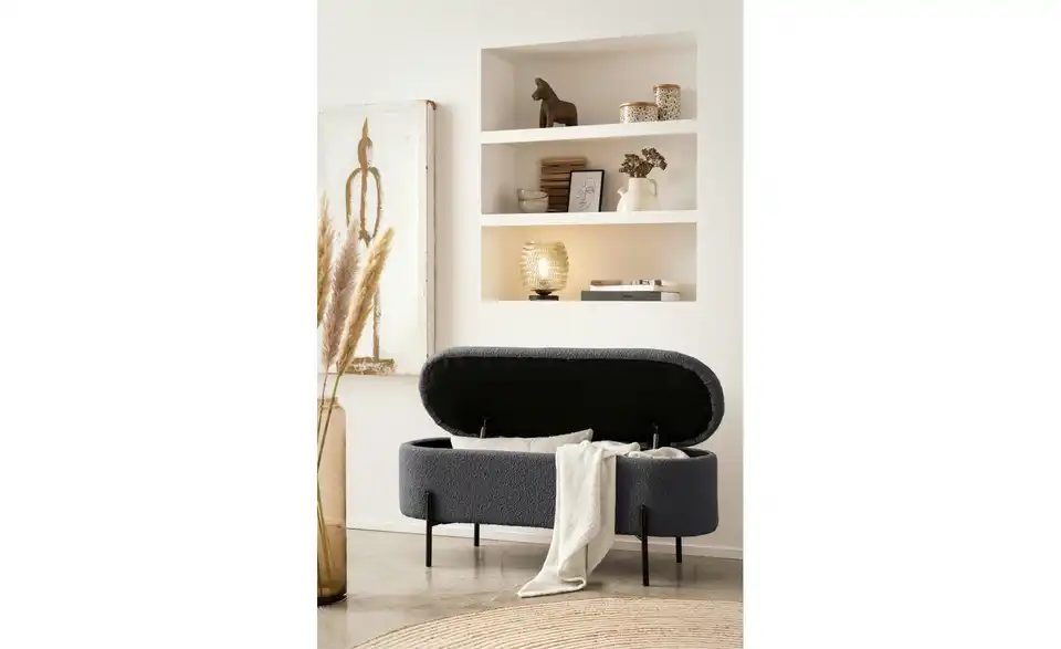 Bettbank, in Wohnsituation