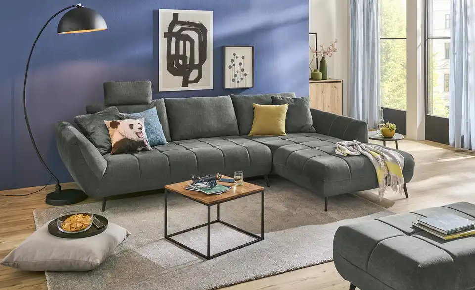 bobb Ecksofa Carly mit Sitztiefenverstellung, in Wohnsituation