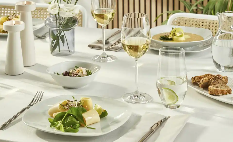 KHG Kombiservice, 62-teilig Tivoli, in Wohnsituation