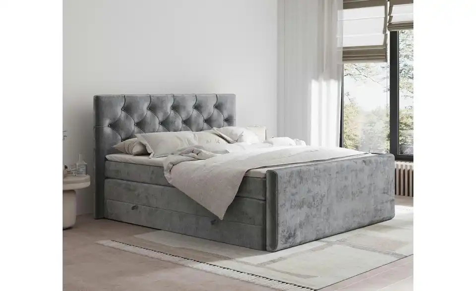 Boxspringbett mit Stauraum, in Wohnsituation
