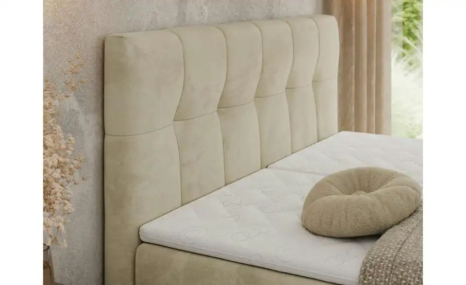 Motor Boxspringbett Vittoria mit Bettkasten, in Wohnsituation