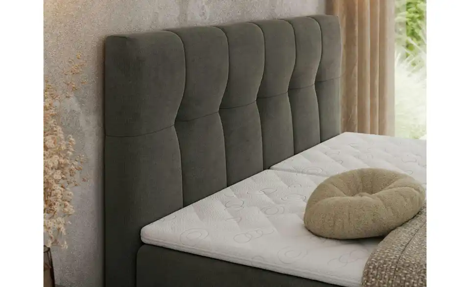 Motor Boxspringbett Vittoria mit Bettkasten, in Wohnsituation