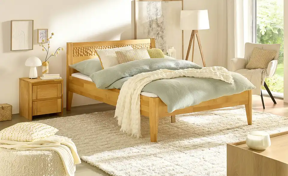 Timber Massivholz-Bettgestell Timber 2.0, in Wohnsituation