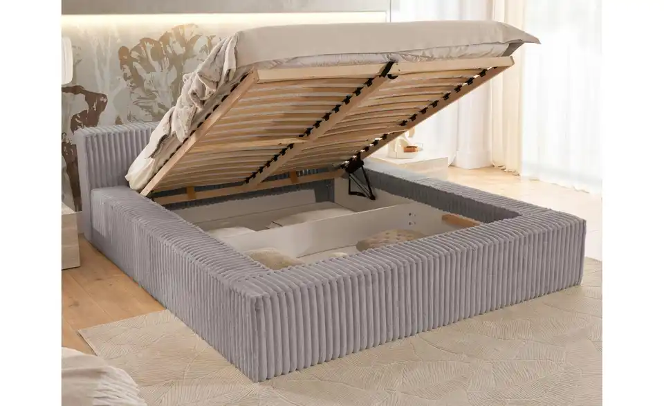 Polsterbett, in Wohnsituation