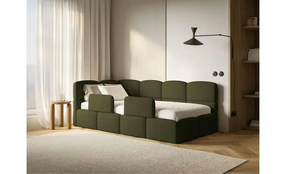 Selsey Polsterliege Cloudy mit Rausfallschutz, in Wohnsituation