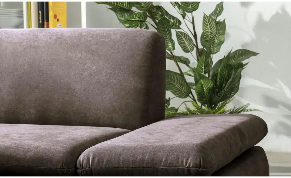 Max Winzer Ecksofa, Ergänzung