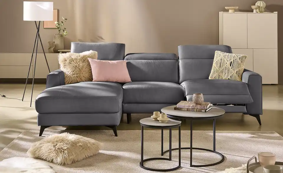 uno Ecksofa Taku mit Relaxfunktion, in Wohnsituation