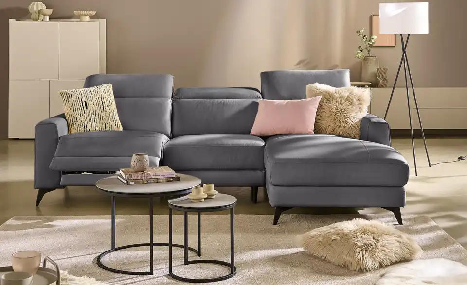uno Ecksofa Taku mit Relaxfunktion, in Wohnsituation