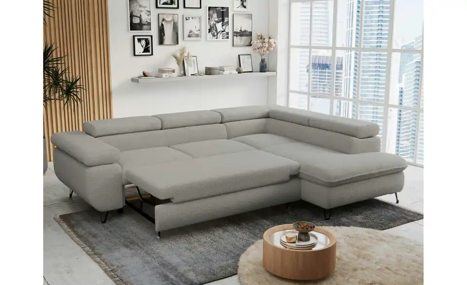 Ecksofa Hellgrau, in Wohnsituation