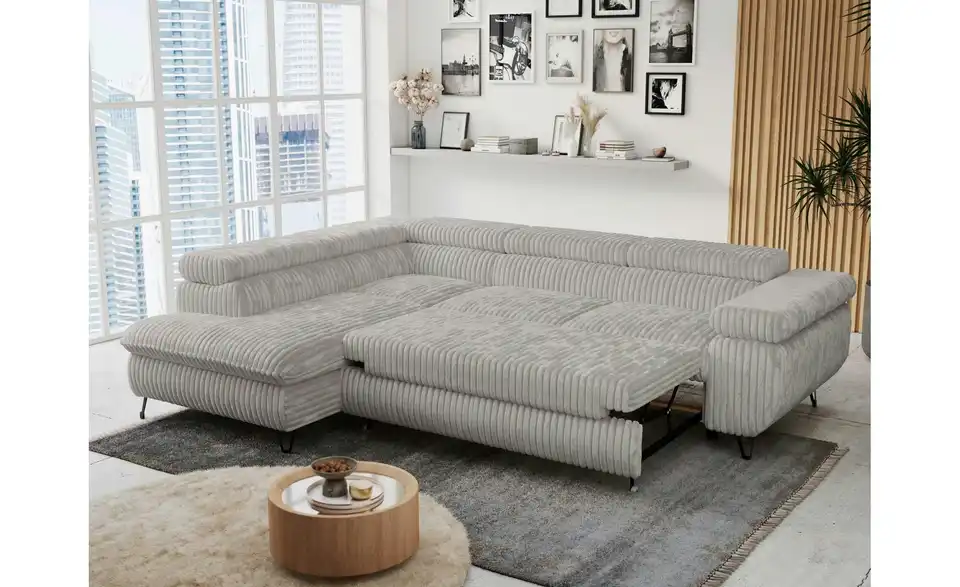 Ecksofa Hellgrau, in Wohnsituation