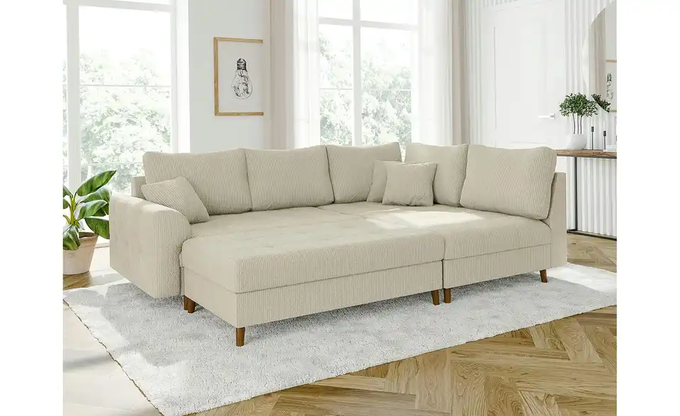 Ecksofa mit Hocker Maya, in Wohnsituation