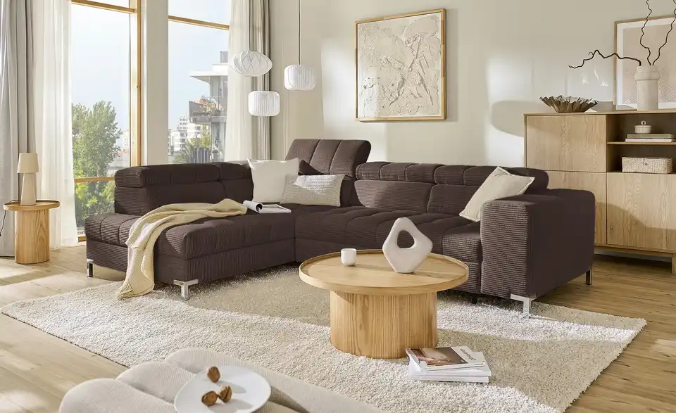 Ecksofa Arte mit verstellbaren Kopfstützen, in Wohnsituation