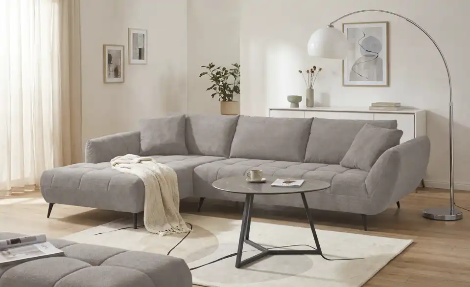 bobb Ecksofa Carly mit Sitztiefenverstellung, in Wohnsituation