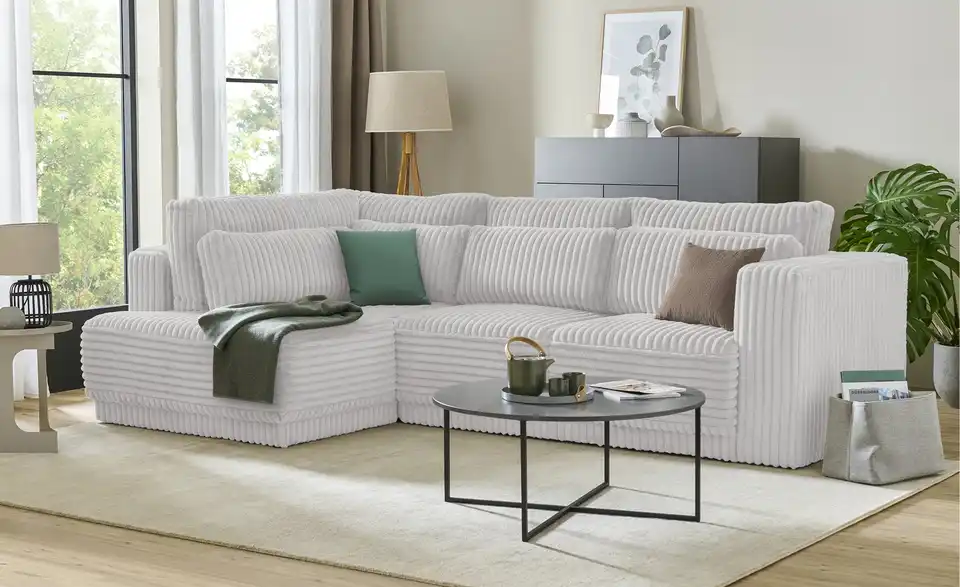 switch Ecksofa Tirana, in Wohnsituation