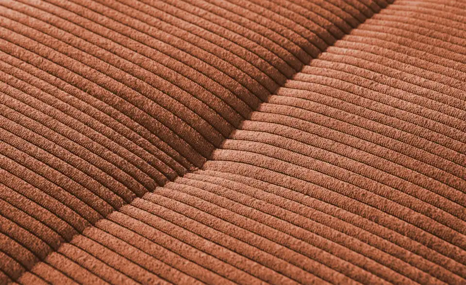 bobb Ecksofa Soumia in kuscheligem Cordstoff, Naht
