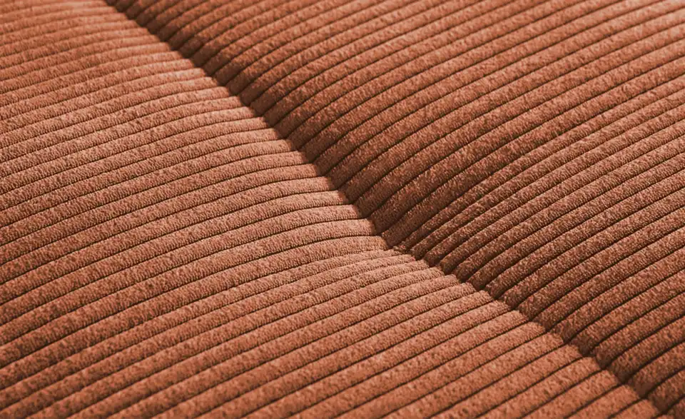 bobb Ecksofa Soumia in kuscheligem Cordstoff, Naht