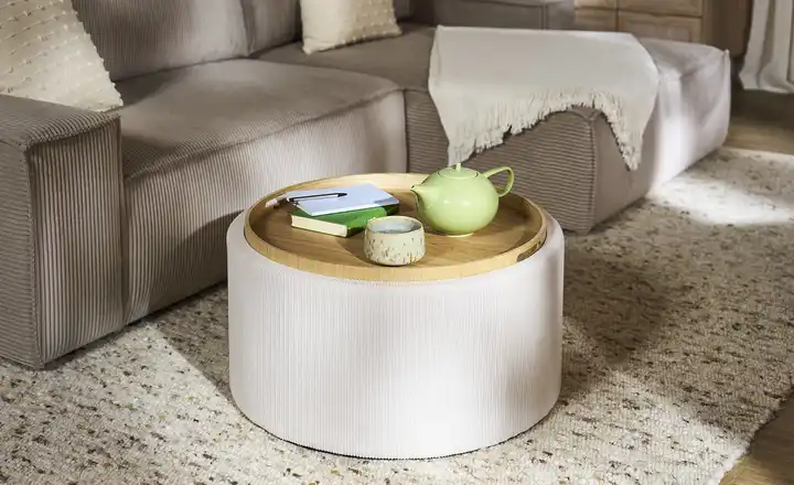 Hocker Vijana in Creme