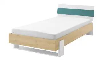 Bett Holly
