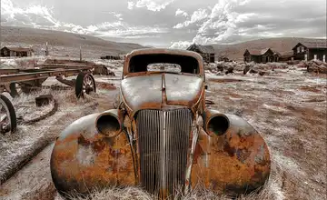 Kunstleinwand "Lost Car"