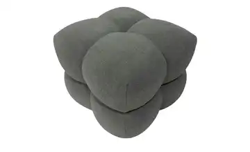  Hocker  Saarah