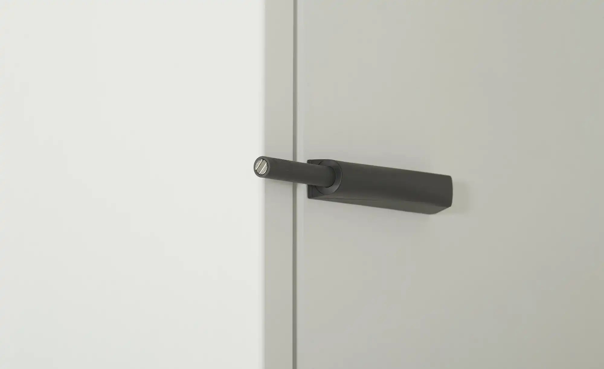 Wohnwert Vitrine  Media Design ¦ weiß ¦ Maße (cm): B: 75 H: 200 T: 42.0 Sch günstig online kaufen