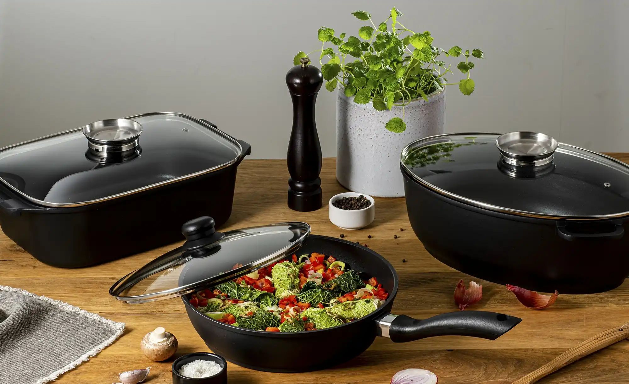 for friends Schmorpfanne 28cm  Aluguss ¦ schwarz ¦ Aluminium Ø: 28 Töpfe & günstig online kaufen