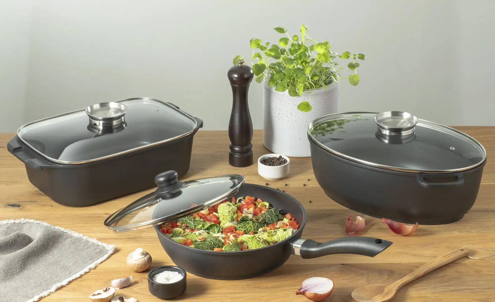 Thumbnail - for friends Schmorpfanne 28cm  Aluguss ¦ schwarz ¦ Aluminium Ø: 28 Töpfe & Pfannen & Zubehör > Pfannen > Schmorpfannen -...