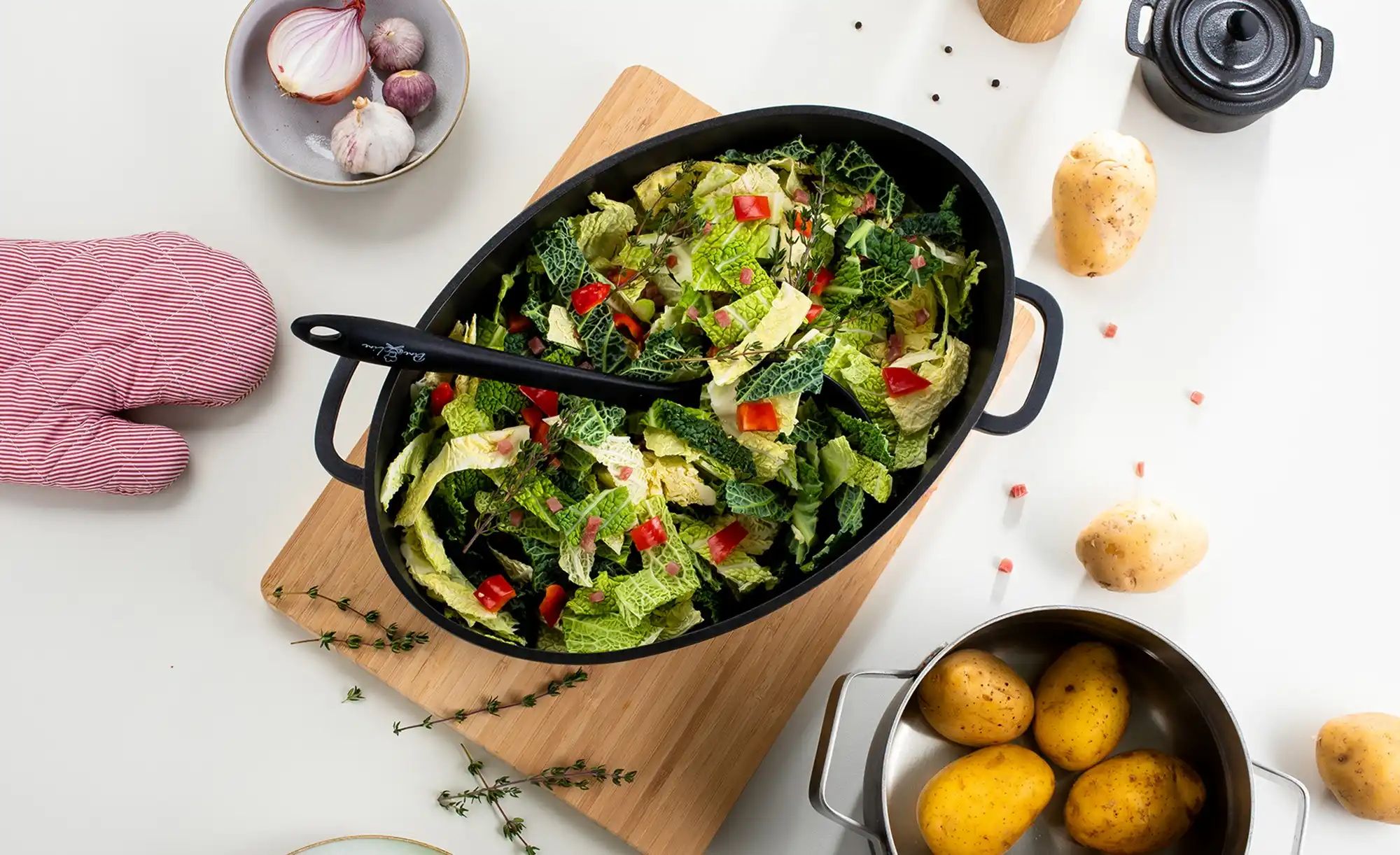 Thumbnail - KHG Aromabräter aus Aluguss ¦ schwarz ¦ Aluminium-Guss ¦ Maße (cm): B: 26 H: 13,4 Töpfe & Pfannen & Zubehör > Töpfe > ...