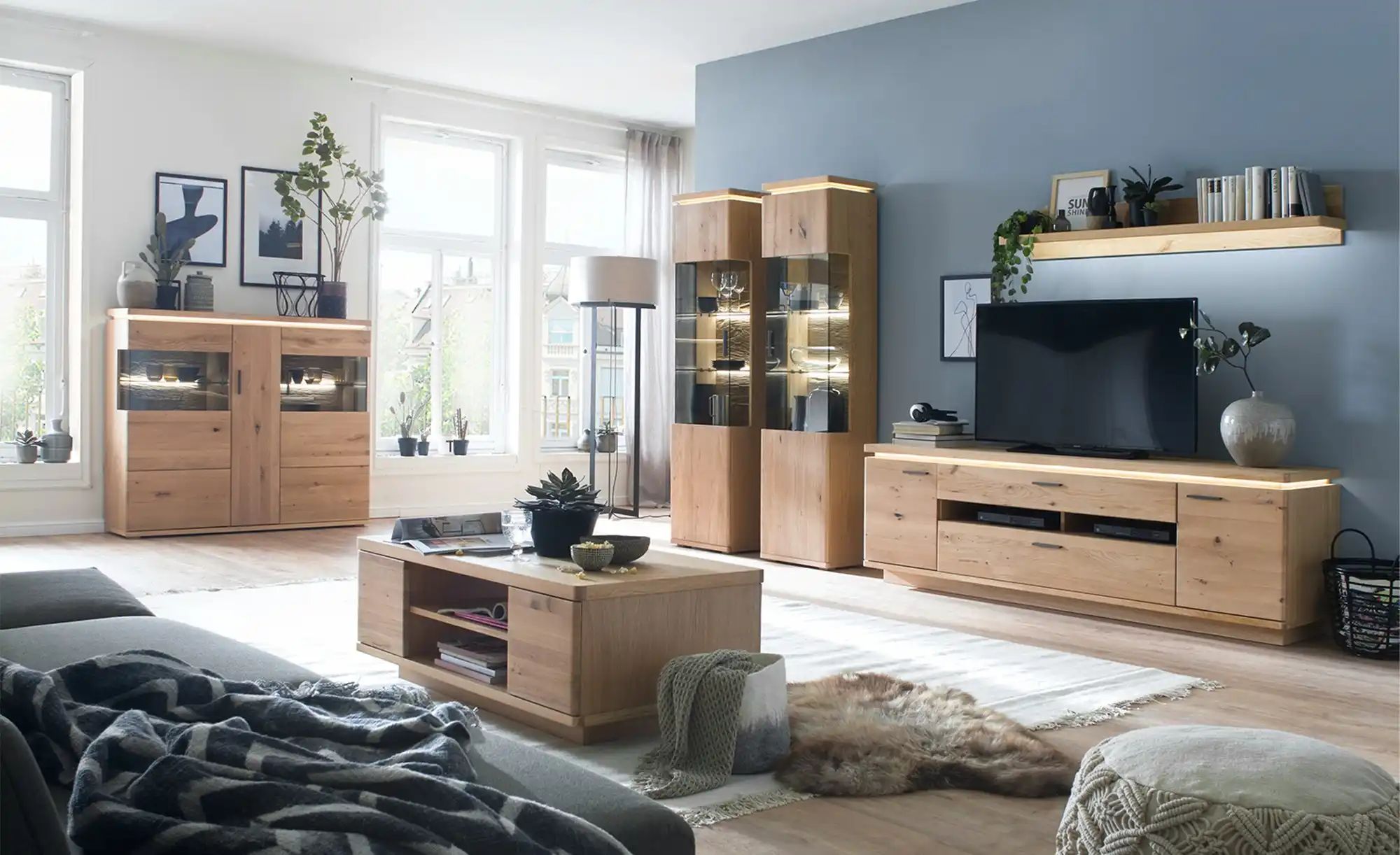 Thumbnail - Woodford Vitrine  Alone ¦ holzfarben ¦ Maße (cm): B: 50 H: 204 T: 37.0 Schränke > Vitrinen - Höffner