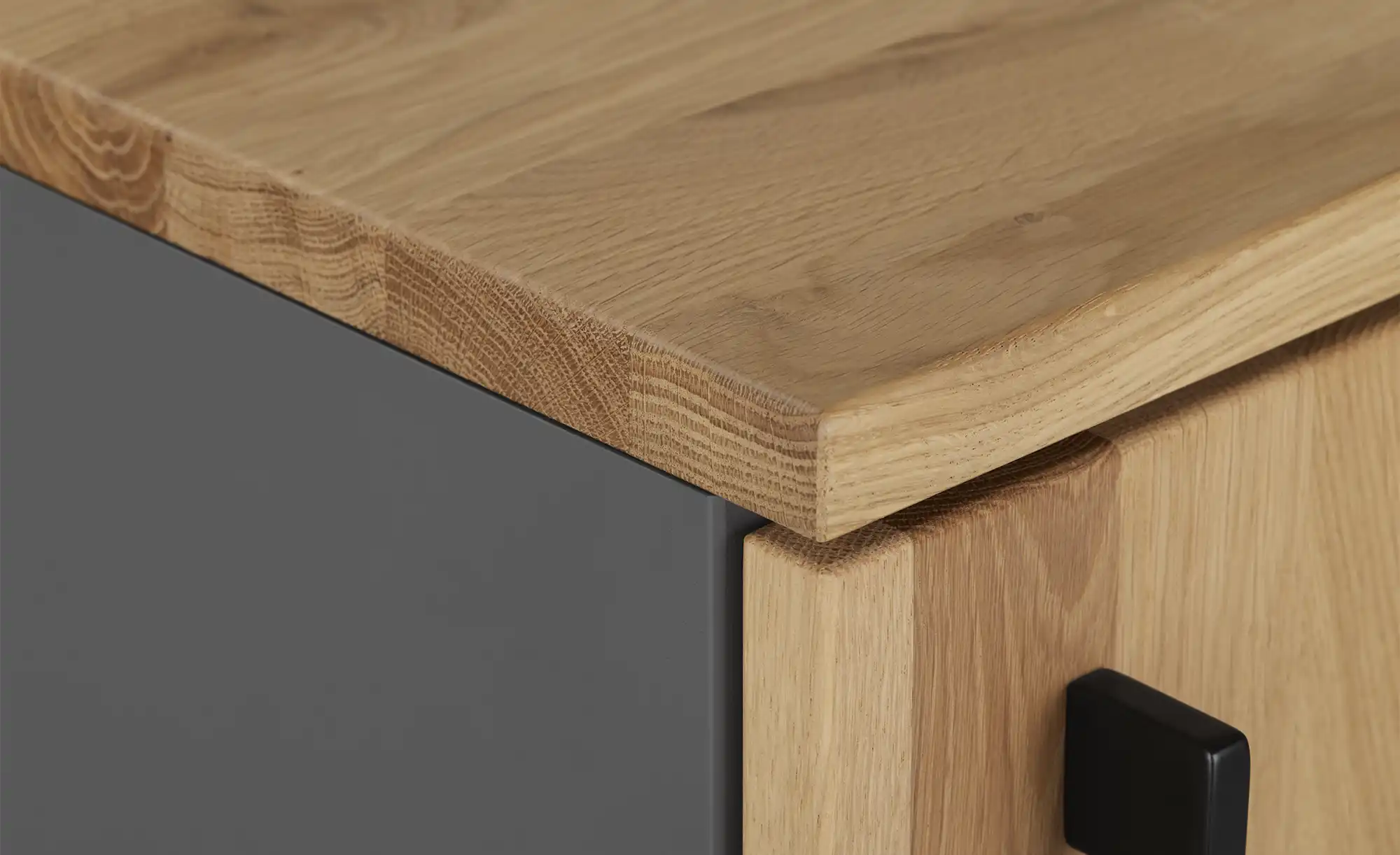 SOLIDLine