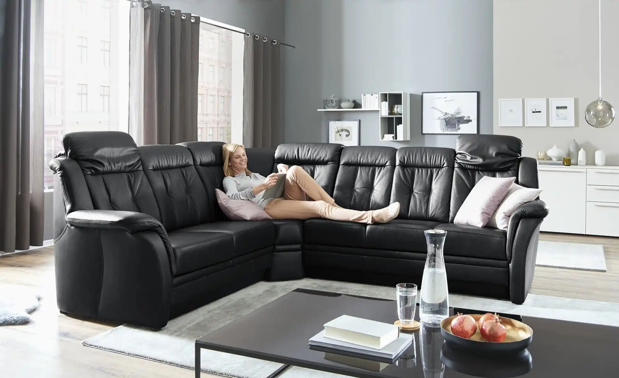 Thumbnail - Polstermöbel Oelsa Komfort-Ecksofa aus Leder  Andorra ¦ schwarz ¦ Maße (cm): B: 272 H: 99 T: 238.0 Polstermöbel > Sofas ...