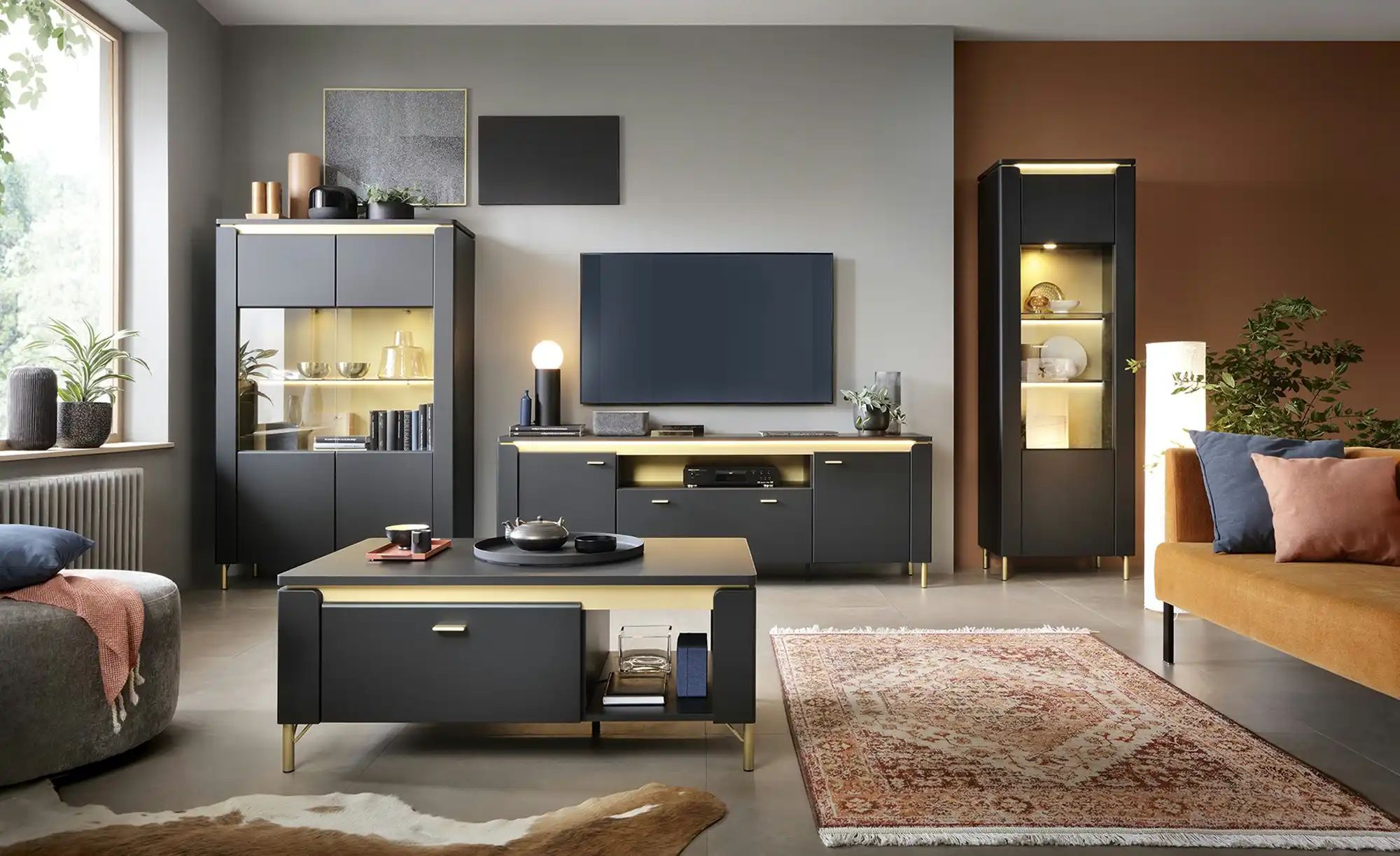 Thumbnail - Vitrine mit Softclose Losini ¦ schwarz ¦ Maße (cm): B: 110 H: 169 T: 40.0 Schränke > Vitrinen - Höffner