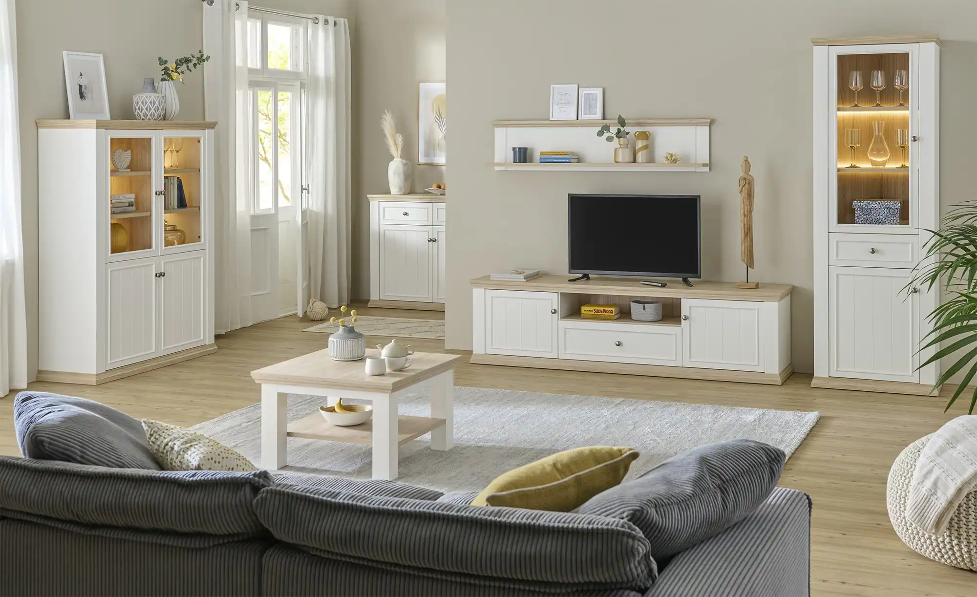 Vitrine COUNTRYSIDE Weiß, Eiche - Vitrine COUNTRYSIDE - Einrichtungsbeispiel