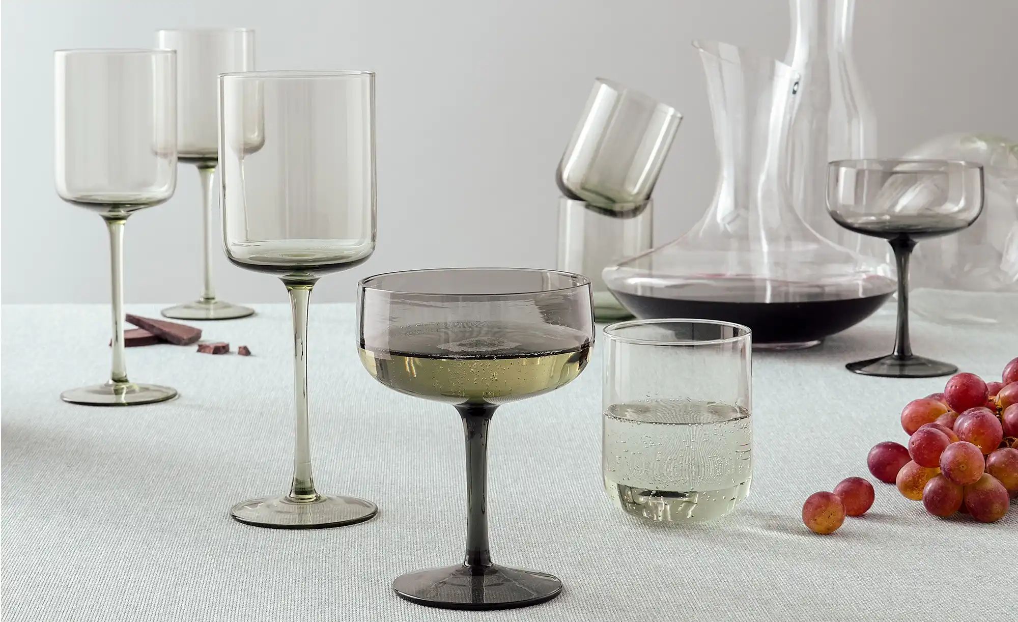 Gray & Jones Wasserglas ¦ grün ¦ Glas ¦ Maße (cm): H: 9,5  Ø: 7.5 Gläser & günstig online kaufen