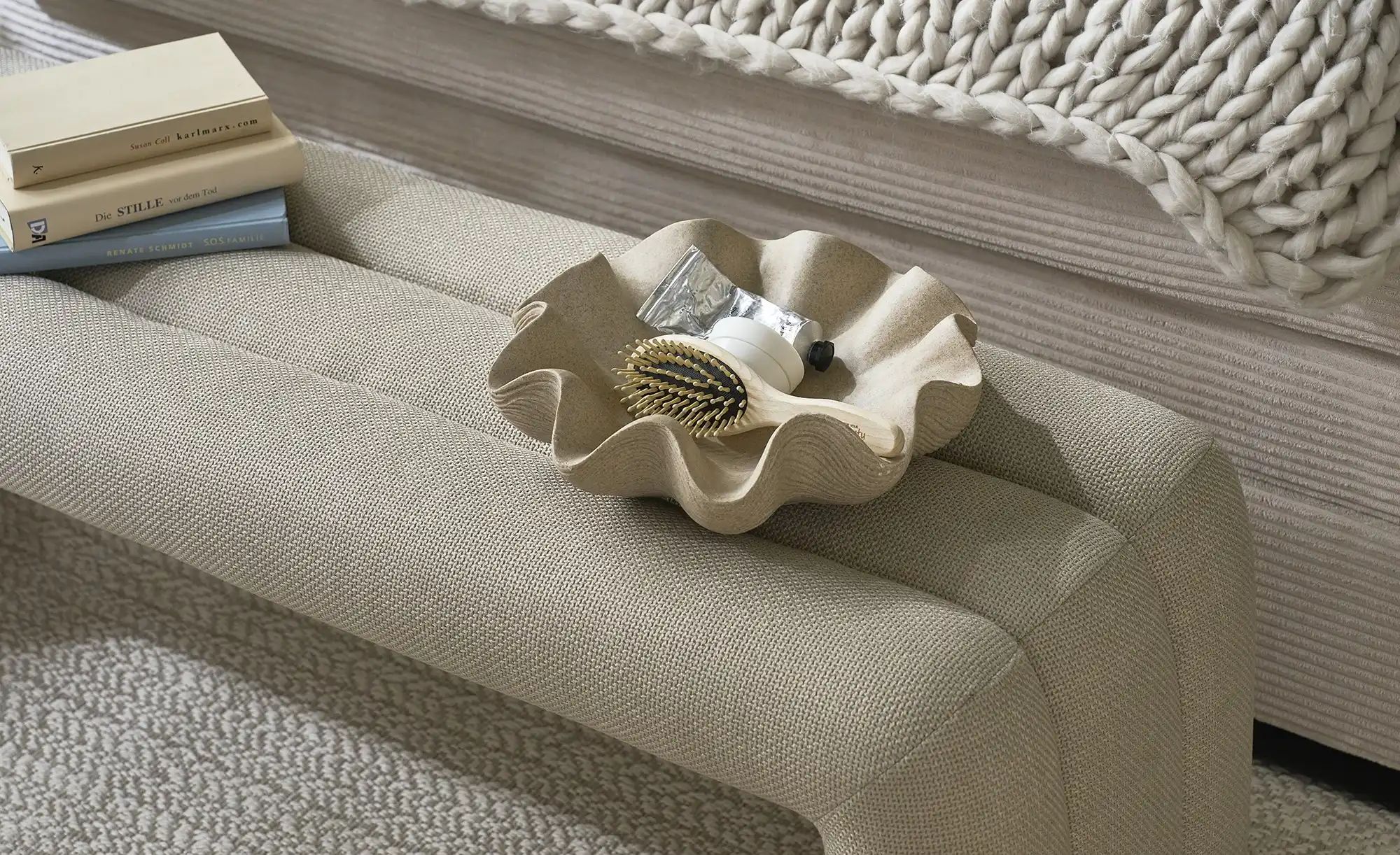 Thumbnail - HOME STORY Deko Schale   ¦ beige ¦ Polyresin (Kunstharz) ¦ Maße (cm): B: 33 H: 9 T: 32.0 Accessoires > Deko-Schalen - Hö...