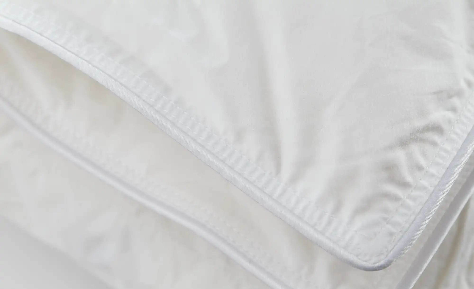 Dunlopillo Dauneneinziehdecke  Supreme de luxe ¦ weiß ¦ Maße (cm): B: 155 B günstig online kaufen