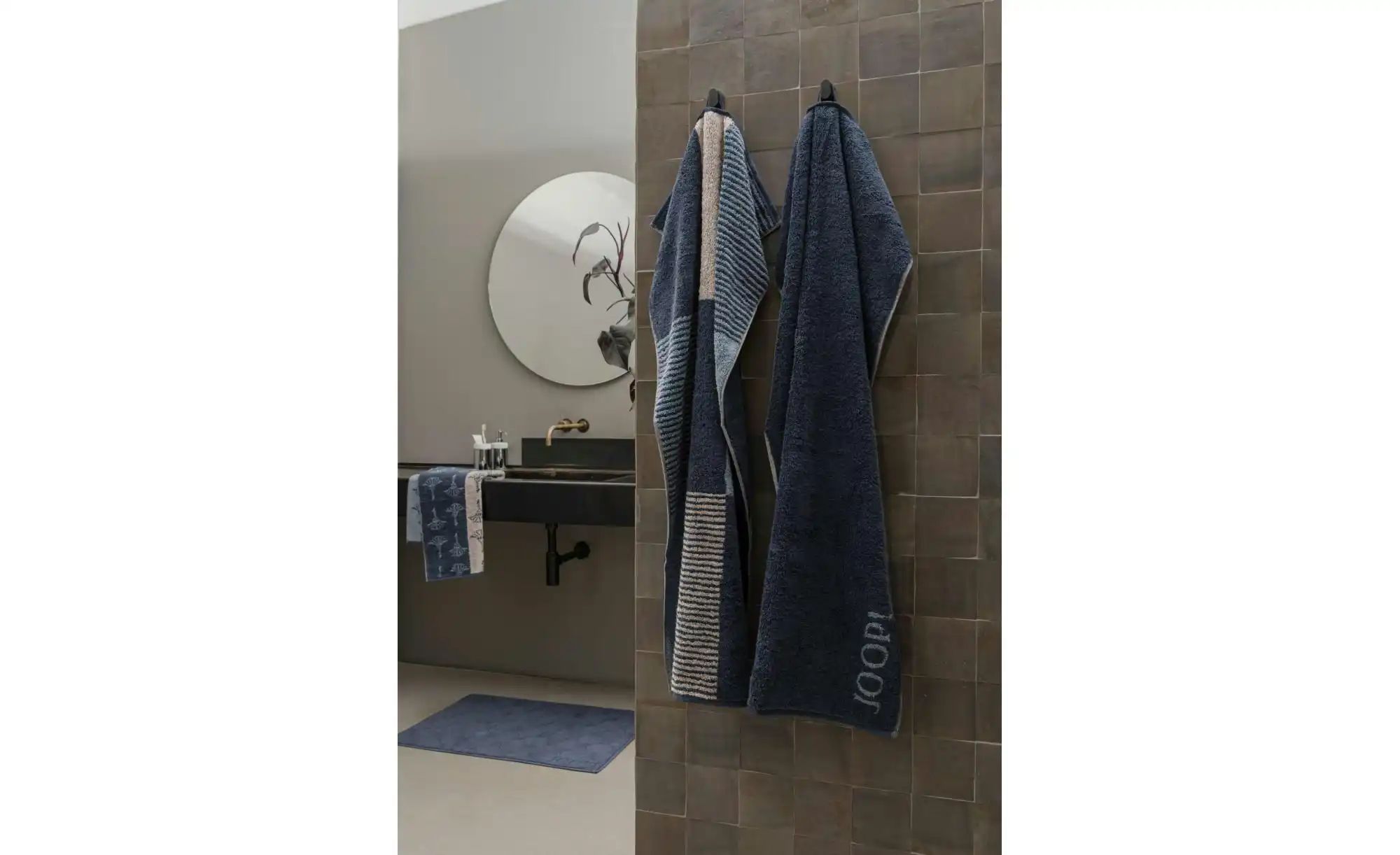 JOOP! Duschtuch   ¦ blau ¦ Maße (cm): B: 150 H: 1 Badtextilien > Handtücher günstig online kaufen