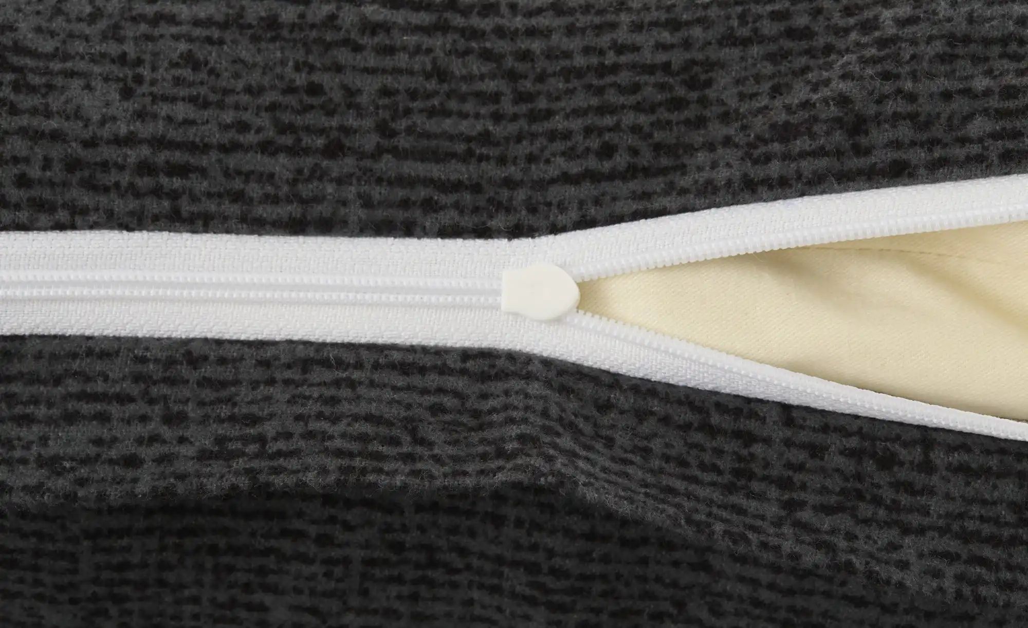 Thumbnail - como Biber Wende-Bettwäsche  Eucalyptus Twigs ¦ schwarz ¦ Maße (cm): B: 135 Bettwaren > Bettwäsche > Bettwäsche Winter -...