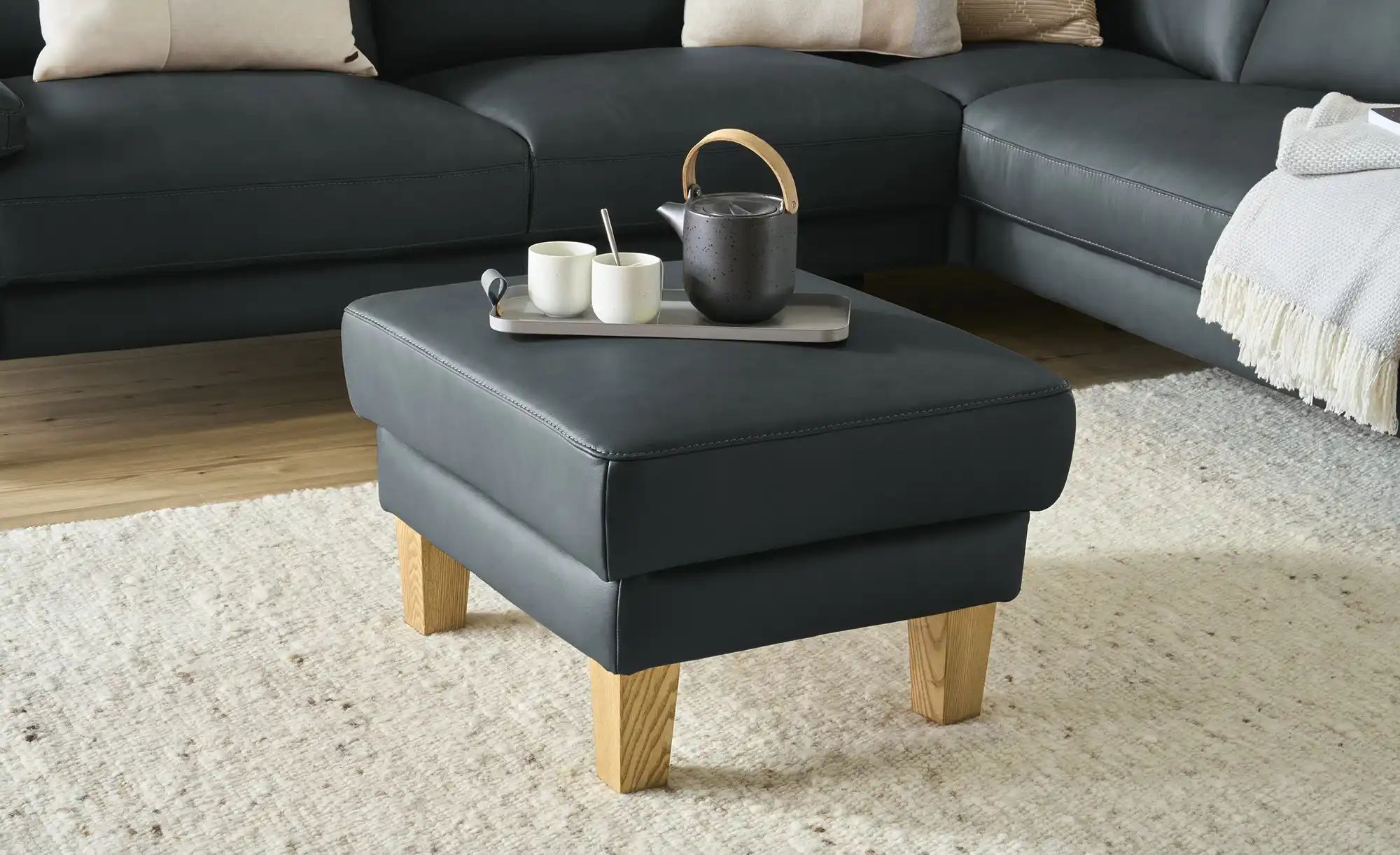 Thumbnail - Ravensberger Werkstätten Hocker Leder RW-Select ¦ blau ¦ Maße (cm): B: 59 H: 44 T: 69.0 Polstermöbel > Hocker - Höffner