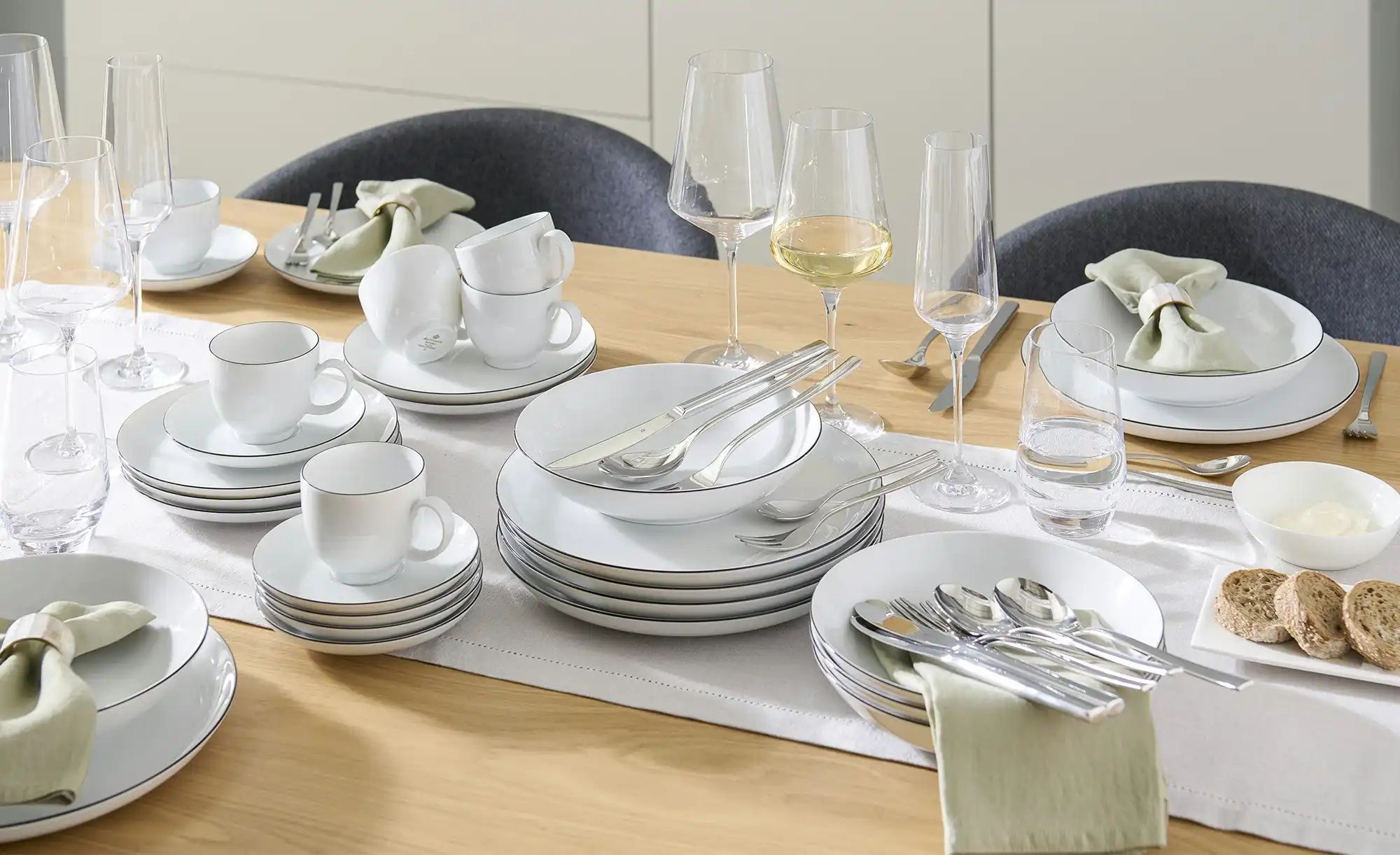 LEONARDO Rotweinglas  Mozart ¦ transparent/klar ¦ Glas ¦ Maße (cm): B: 6,2 günstig online kaufen