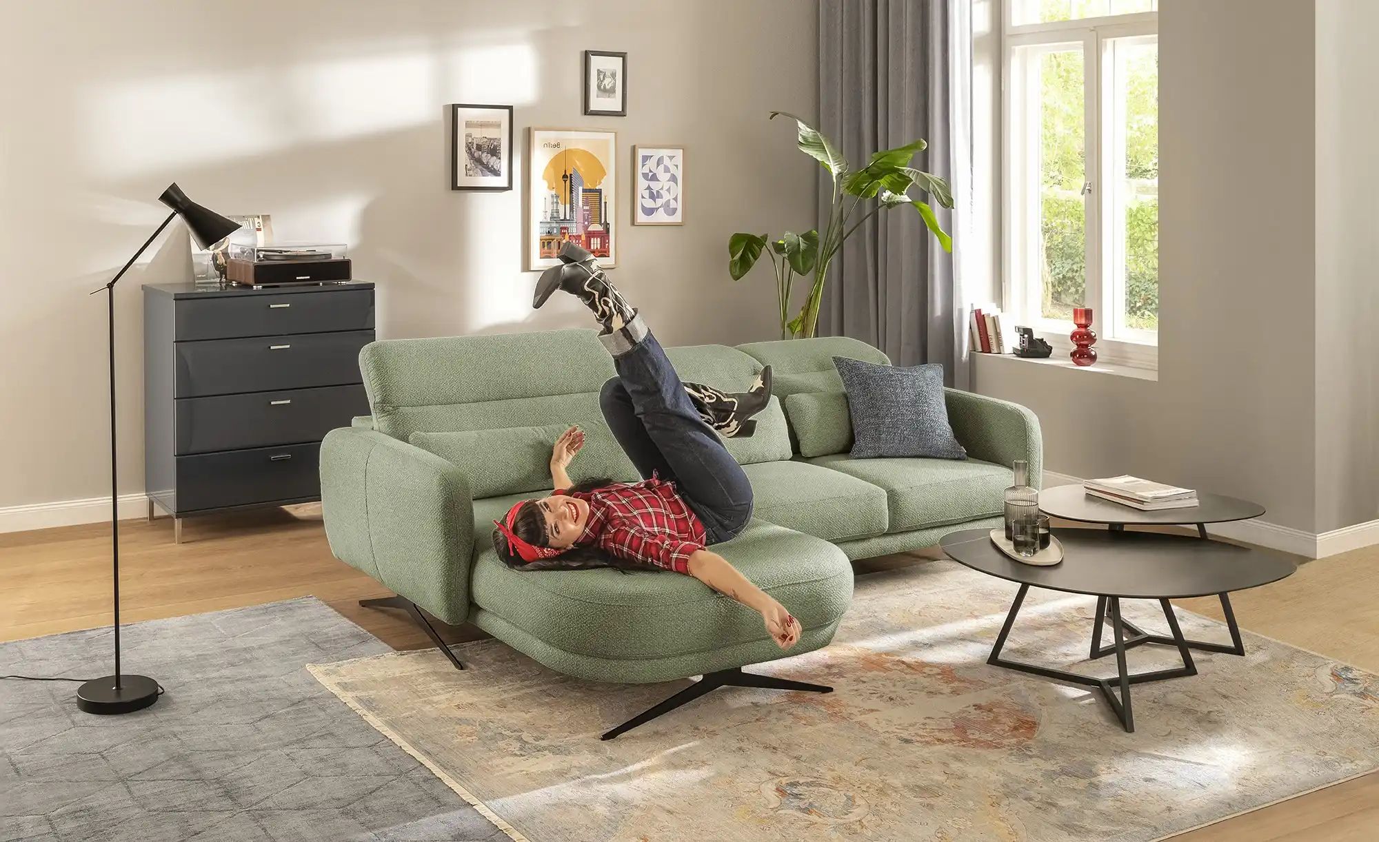 Thumbnail - switch Ecksofa  Barillo ¦ grün ¦ Maße (cm): B: 261 H: 97 T: 170.0 Polstermöbel > Sofas > Ecksofas - Höffner